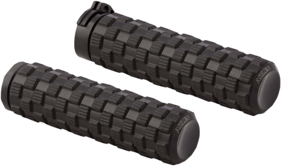 ARLEN NESS Air Trax Grips - TBW - Black 07-352